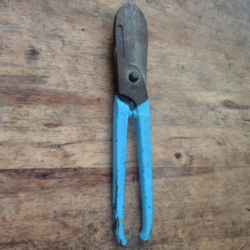 Footprint metal shears tin - footprint,