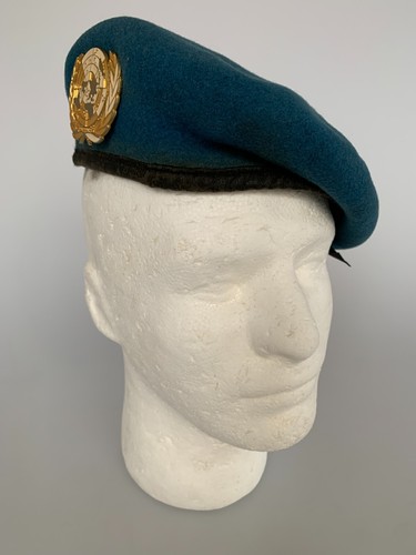 Vtg old spanish blue beret - vtg,