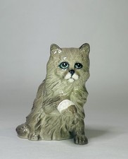 Vintage Royal Doulton DA195