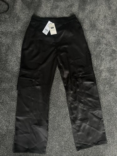 The style black - x, in