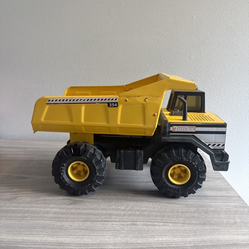 Tonka mighty dump truck 354 - dump,