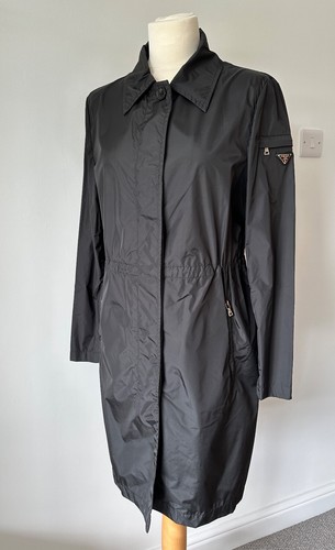 Genuine prada ladies - prada, black