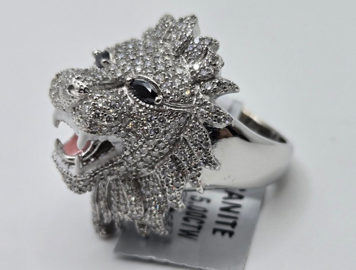 New moissanite 5ctw - moissanite, lion