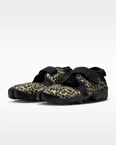 Ir5696 010 nike women air - nike,