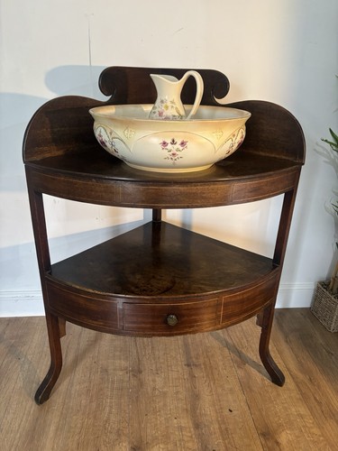 Georgian wash stand jug and - wash,