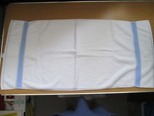 Bundle of 5 Bath Hand Towels White with Various Blue Patterns