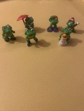 6 Kinder Egg Frog Vintage Toys