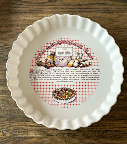 Vintage 1980s ceramic flan - , pie
