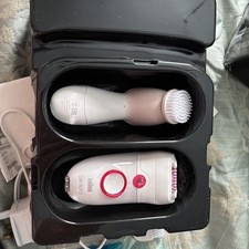 Braun Silk-épil 5 Legs, Body & Face Facial Cleansing & Epilator Hair Removal