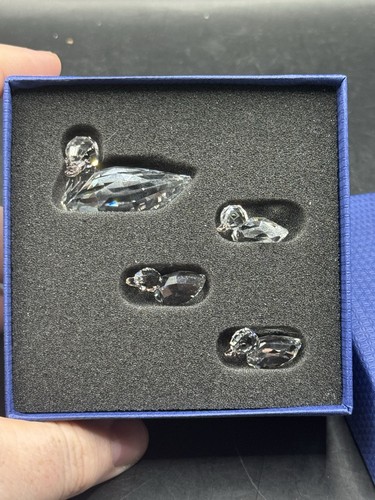 Swarovski 5004695 mother duck - swarovski,