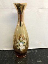 STUNNING  VINTAGE  GLASS  VASE  WITH  EMBOSSED  CERAMIC  FLOWERS,  AND  GOLD  NE