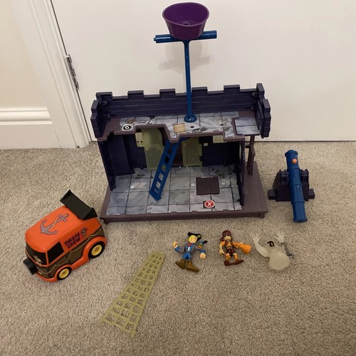 Scooby doo haunted pirate - scooby,
