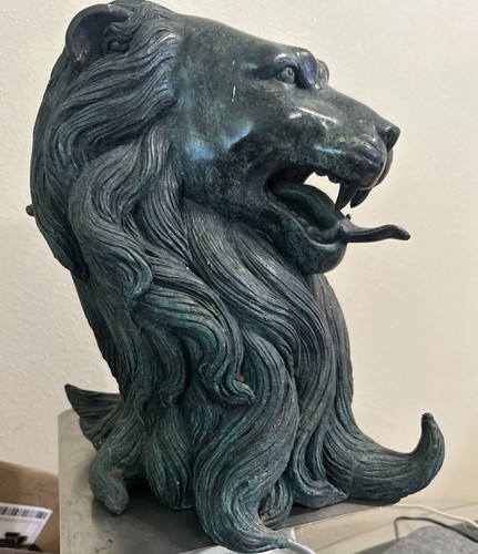 Bronze sculpture figurine - sculpture,