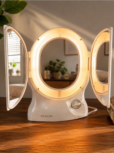 Lighted revlon vanity mirror - lighted,