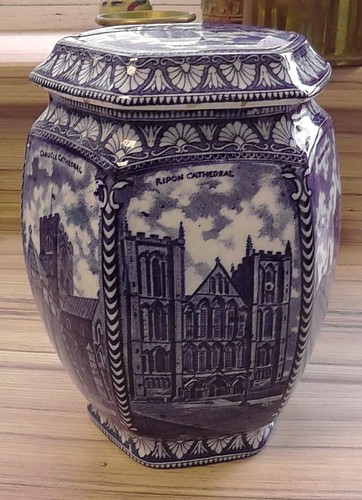 Ringtons tea caddy - tea,