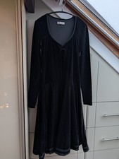 Women's Mais il est ou le