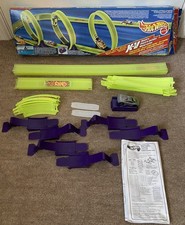 Vintage 1996 Hot Wheels Motorized X-V Racers Triple Loop Track Set - Complete 