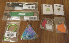 Palace Keyring Keychain Pin