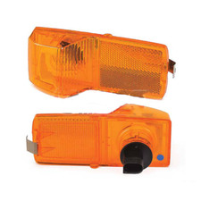 1x Side Marker Indicator Lamp