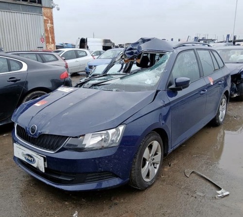 Skoda fabia tsi manual - 1.0,