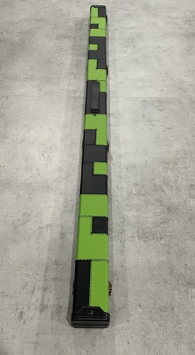 One piece pool snooker cue - one,