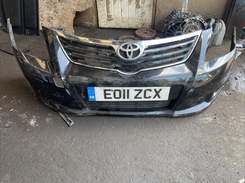 Toyota avensis 2009 front - 2009-11,