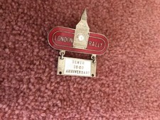 VINTAGE CAR BADGE .( London M.C. 1960 London Rally 10th. Anniversary Pin Badge.)
