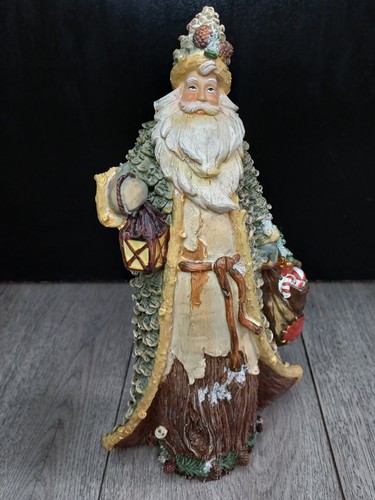 Traditional santa claus - traditional,