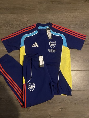 Bnwt arsenal adidas - arsenal,