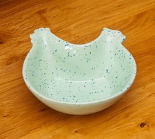 hen shaped egg holder bowl -