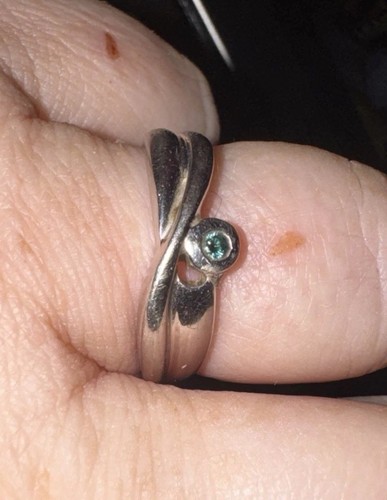 9ct white gold with - with, tiny