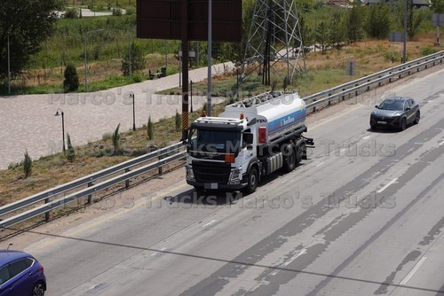 Truck photo volvo tanker - truck,