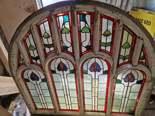 Arched timber window - , with