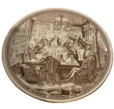 'Mr Pickwick address the club' Staffordshire fine bone china plate, Dickens.
