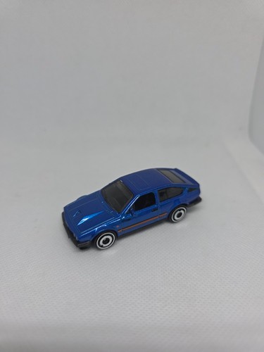 Hot wheels alfa romeo - hot,