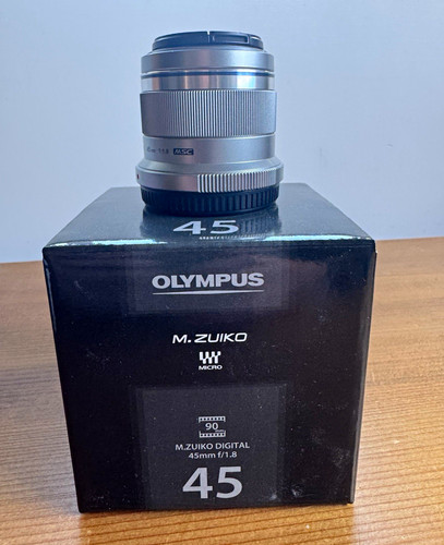 Olympus zuiko 45mm - m.zuiko,