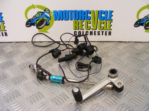 Kawasaki r quickshifter - r,