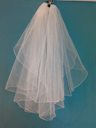 Ivory veil tier - 2,