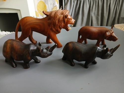 Bundle hand carved - carved, wooden