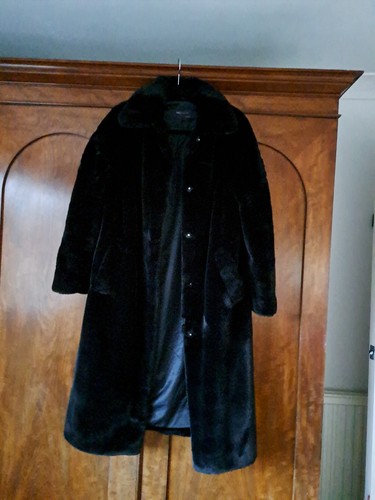 Ladies long black faux - m,