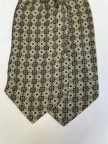 Vintage 70s geometric cravat