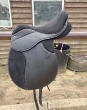 Thorowgood Griffin Cob Saddle 17 Inch  sold to me as W but fits like M