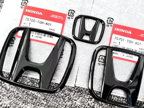Front rear badge 3pcs - front,