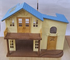 Sylvanian Families Home / House Building Playset *NO DOLLS/MINIMAL ACCESSORIES*