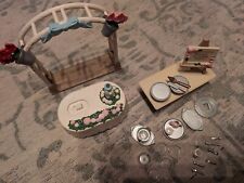 Sylvanian families wedding cake table arch & accesories