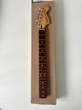 Fender Squier Tom Delonge
