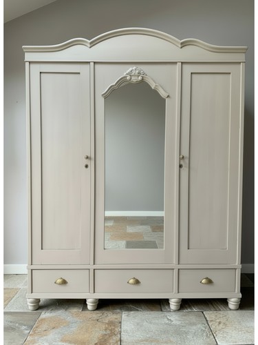 Large restored pine vintage - restored,