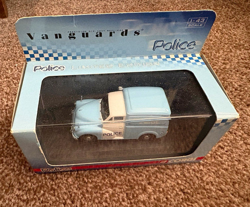 Vanguards morris minor - morris, police