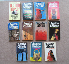 11 x Vintage AGATHA CHRISTIE