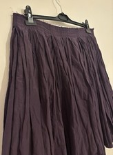 Cabbages & Roses Skirt Size